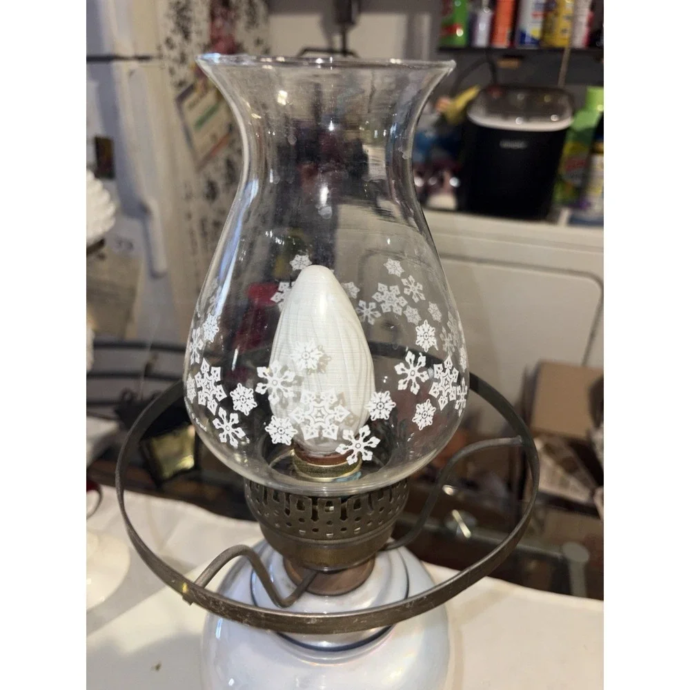 Vintage Gone With The Wind Electric Hurricane Lamp 18